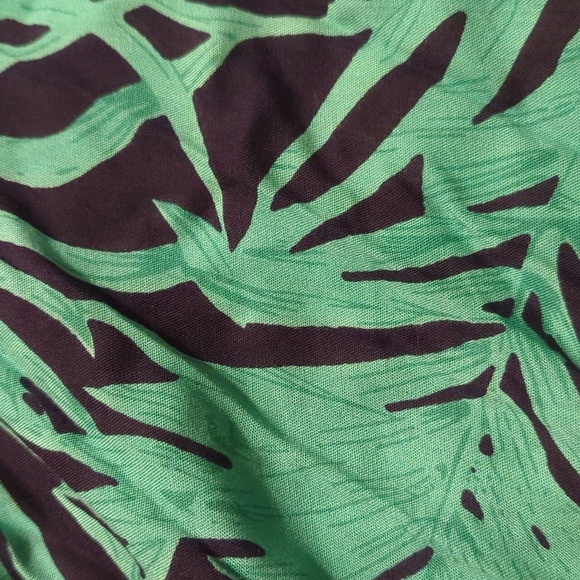 Insight Resort Sleeveless Tropical Sundress Large/XLarge - Picture 9 of 10